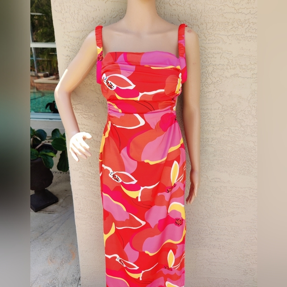 Alice elle satiny vivid side slit dress - Picture 2 of 16